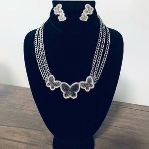 Traci Lynn Butterfly silver 2 piece set!